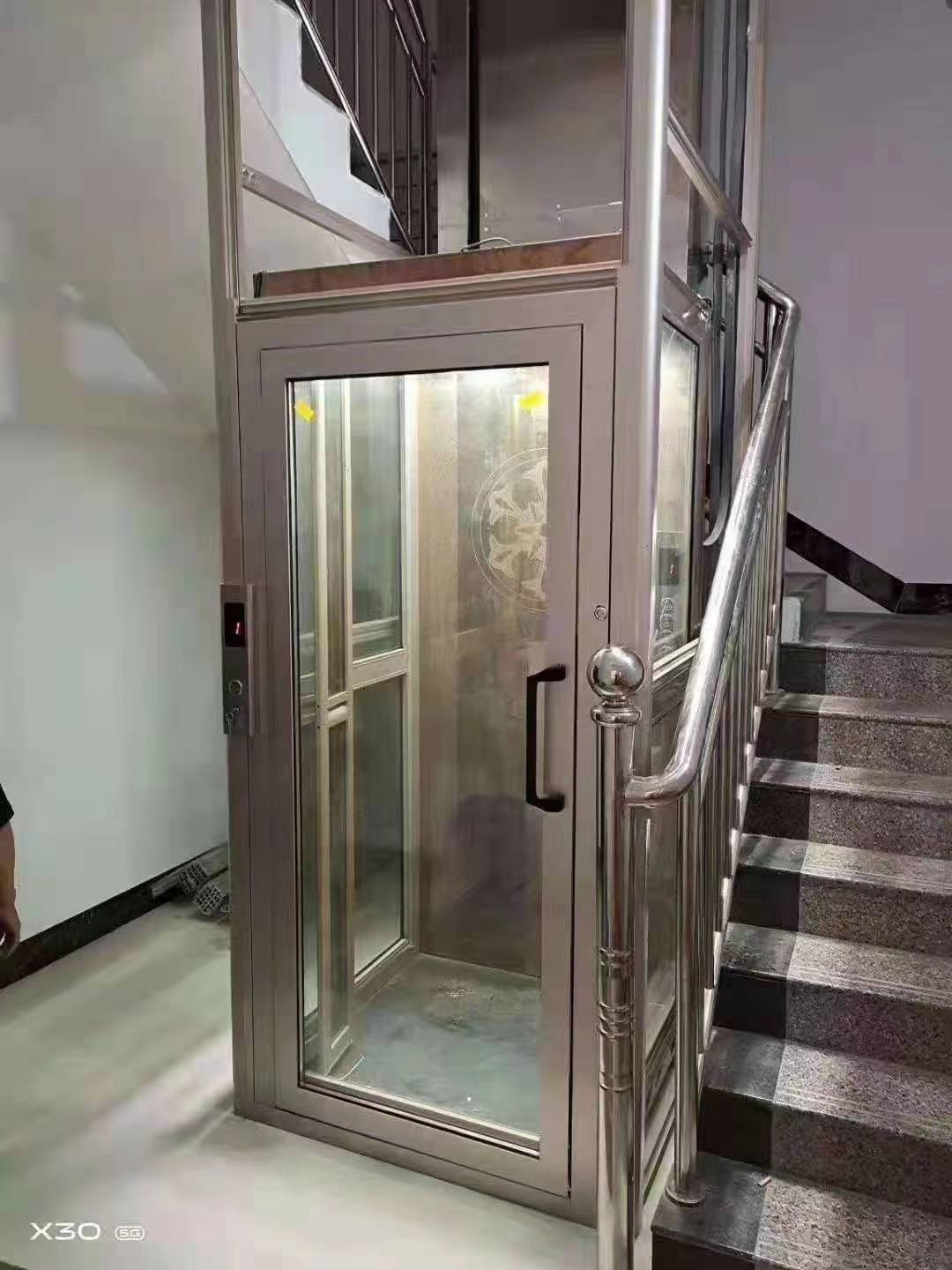 鋁合金升降機市政物業(yè)維修用升降機(圖1) 1c00185cf1bfd1537526d3405e81bab.jpg